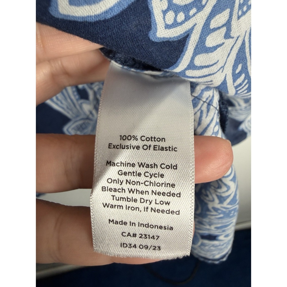 Talbots Navy and White Sleeveless Paisley V-Neck Blouse - Picture 5 of 7